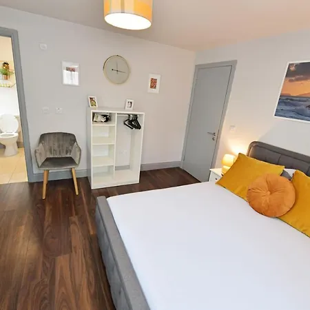 Lodge Pier House Dingle